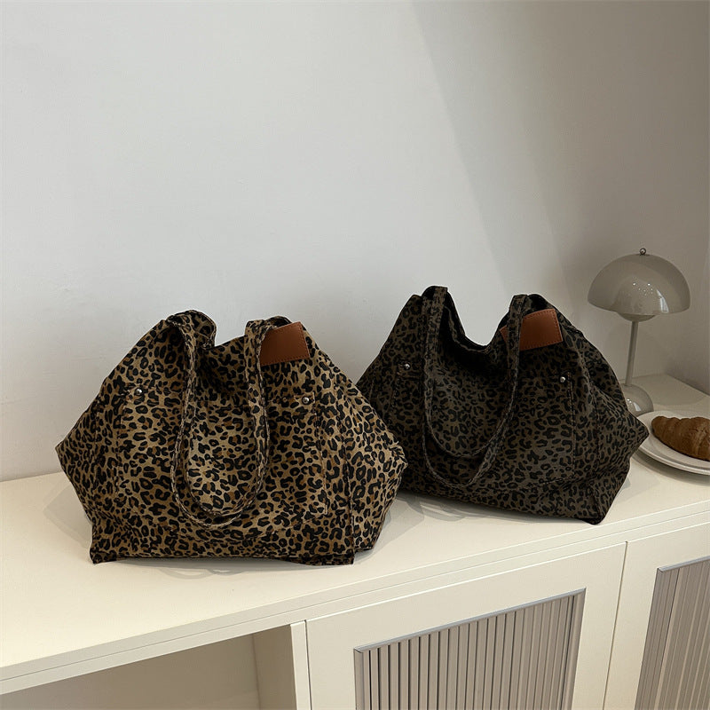 Tote bag leopard print	
tote bags